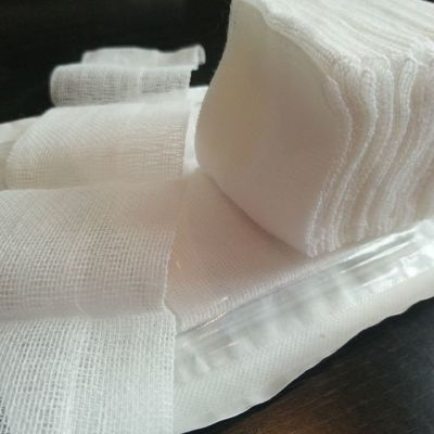 Lightweight Gauze Pieces Swabs with ISO Certificat EO Sterilization for B2B Buyers